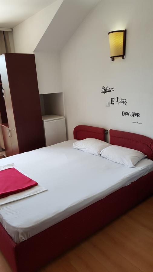 Art Theatre Caffe Hotel Struga Esterno foto